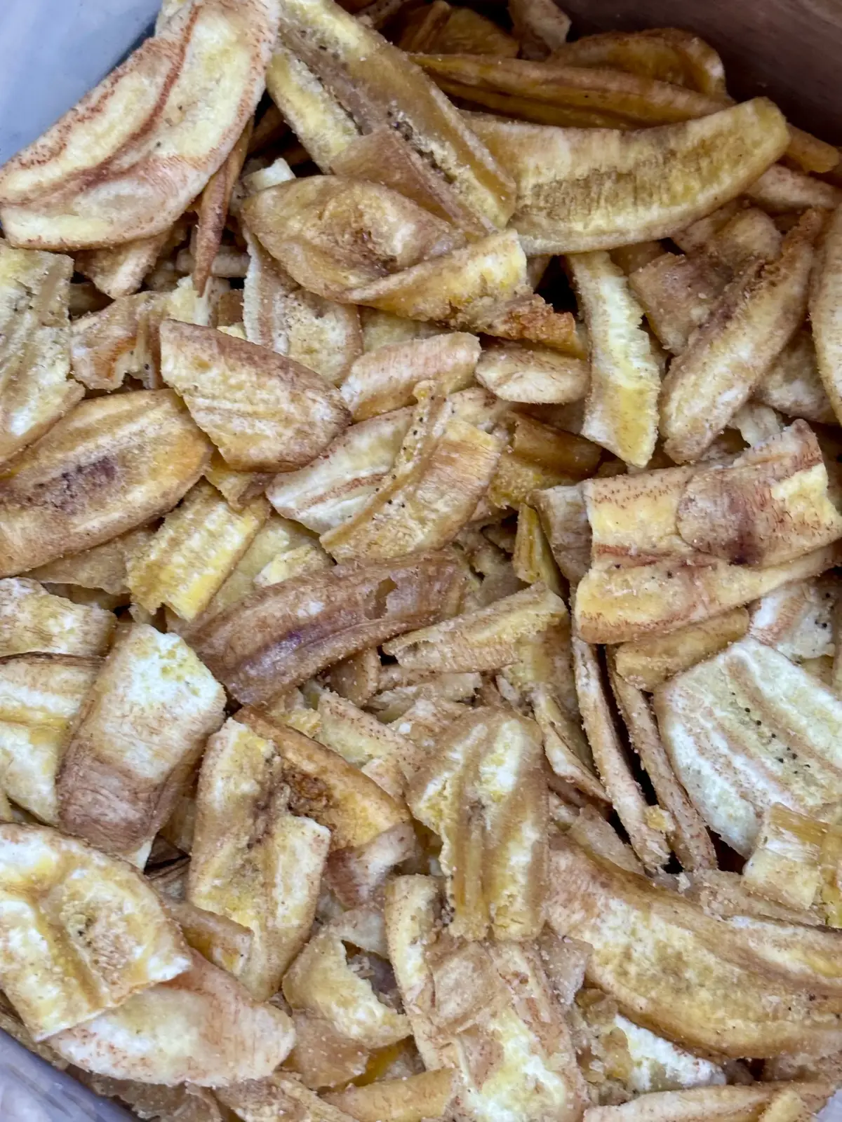 Banana chips salgada